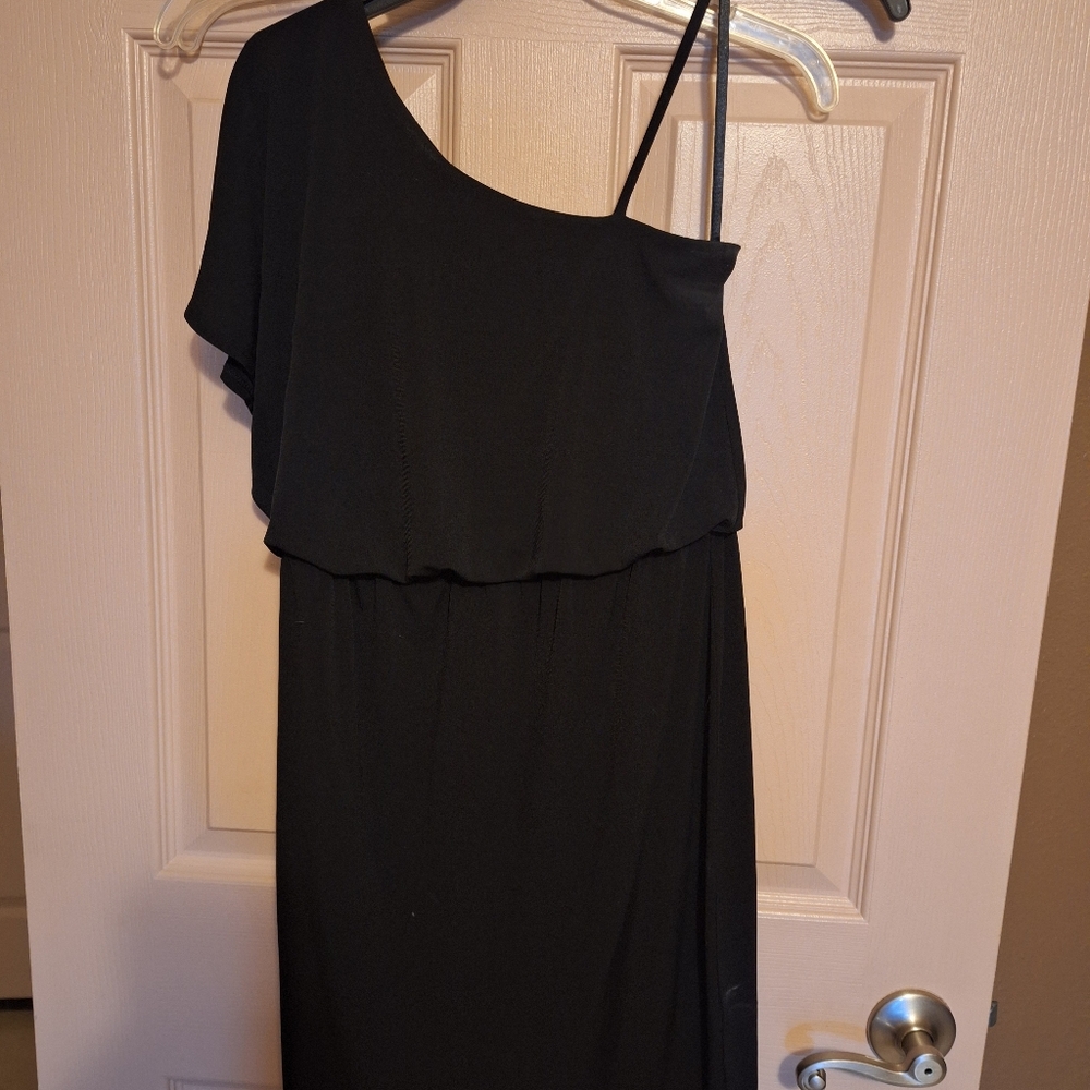 Sweet Storm Black One Shoulder Sheath Dress